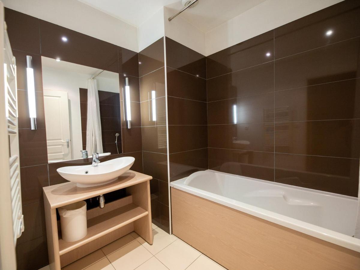Studio 4 Personnes Avec Piscine Et Sauna - Residence Chateau Des Magnans - Jausiers - Fr-1-165B-45 Buitenkant foto